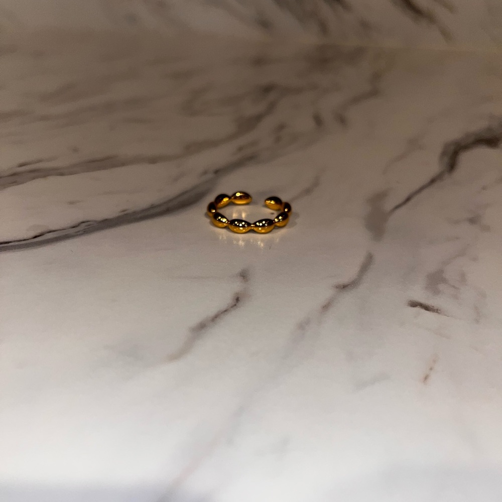 Gold ring